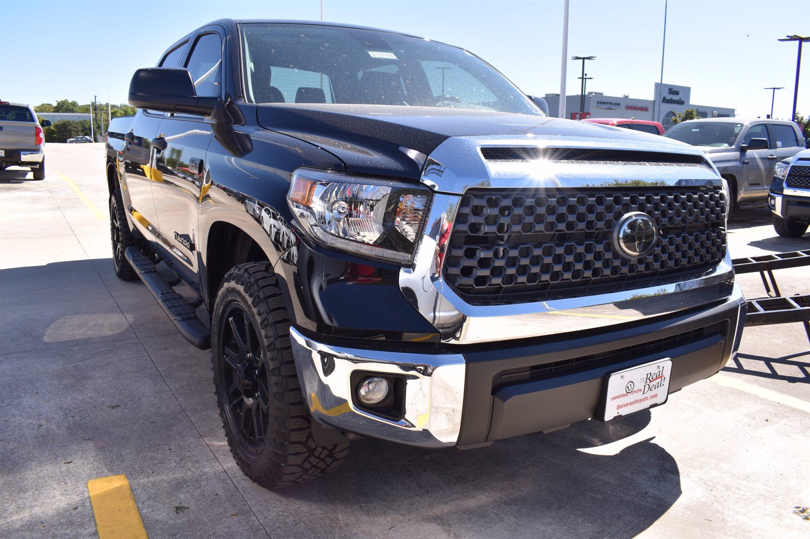 New 2021 Toyota Tundra SR5 CrewMax in San Antonio #210194 | Universal ...